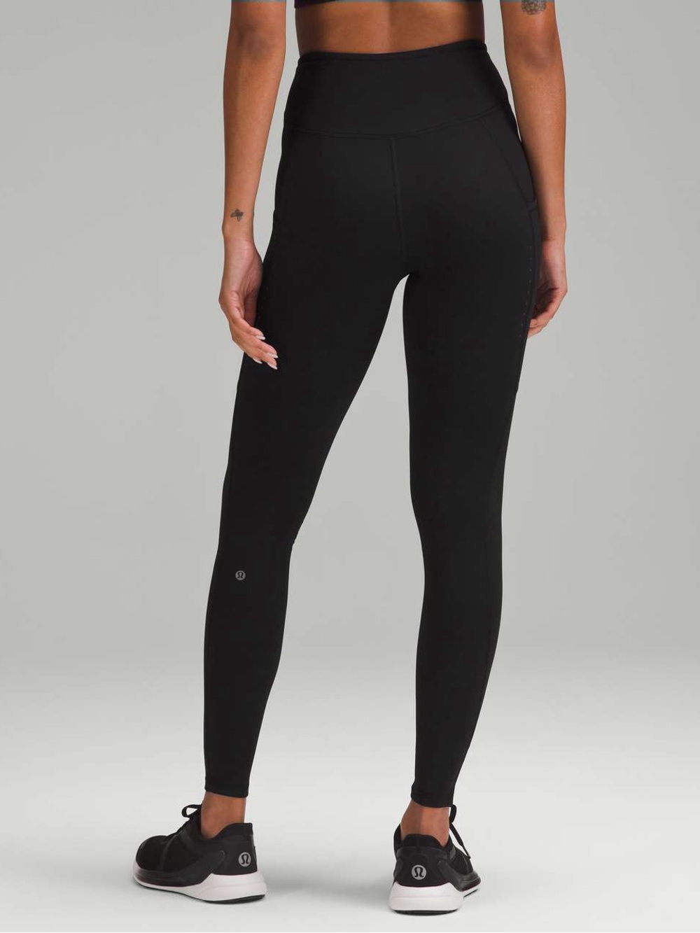 EUC Lululemon Fast and Free High-Rise Fleece Tight 28" *Pockets size 12 in Black